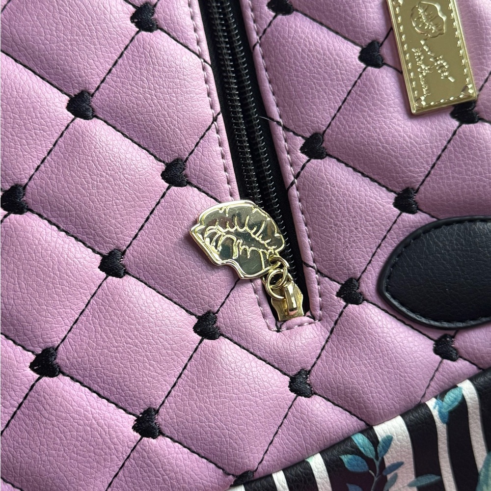 Betsey Johnson Mauve Floral Quilted Crossbody Satchel with Gold Hardware - Picture 5 of 8